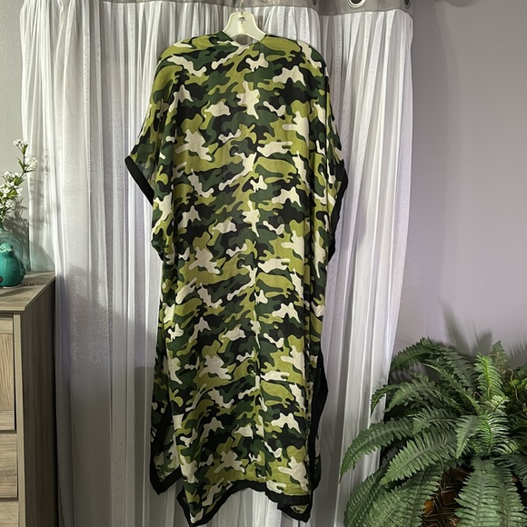 NWT Camouflage long kimono! - Picture 5 of 5